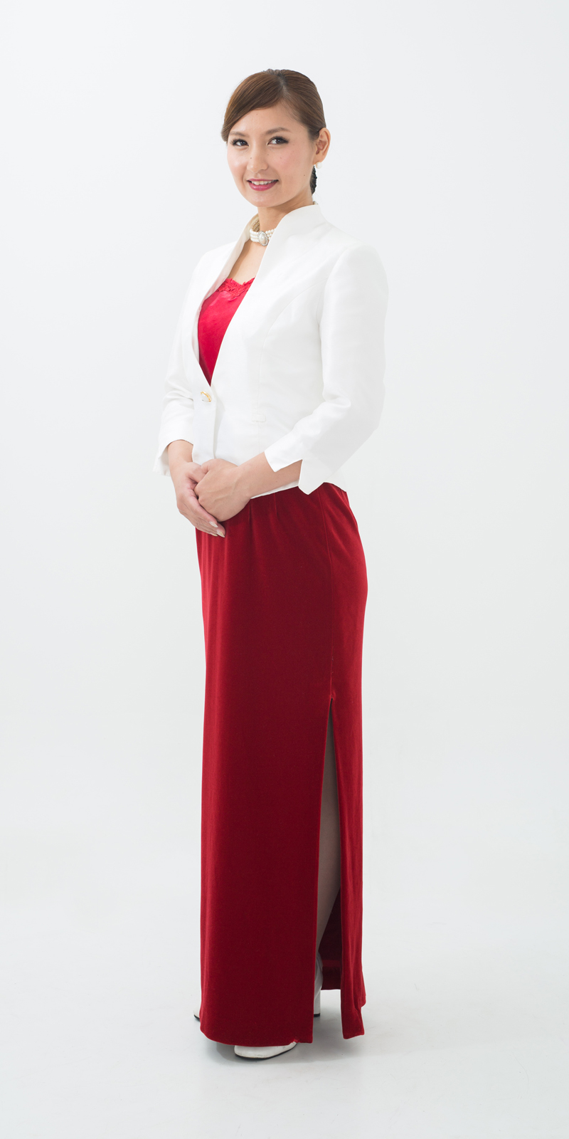 フォーマルドレス（白ブラウス・赤ロングスカート